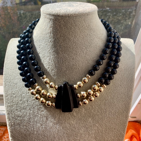 ๐ค๐ค Vintage Art Deco Inspired 3 Strands Black & Gold Bead Necklace ๐ค๐ค - Picture 7 of 9